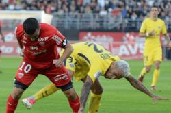 lol战绩查询-第戎主场击败巴斯蒂亚，延续胜利势头的简单介绍