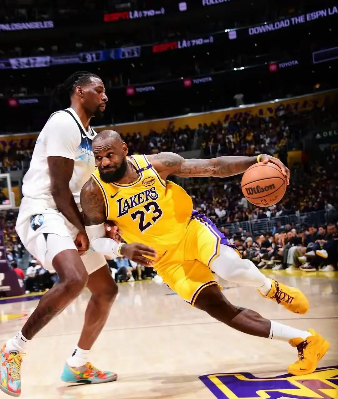 勇士碾压湖人，麦科勒姆高光表现的简单介绍